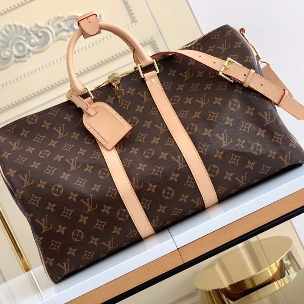 "AUTHENTIC Louis Vuitton  Bags""AUTHENTIC Louis Vuitton  Bags"